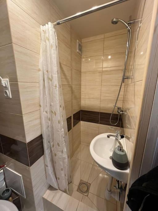 Appartement Mia à Rēzekne Extérieur photo